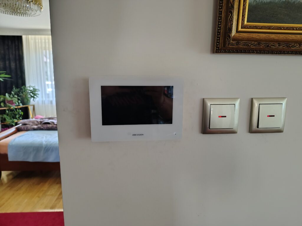 montaż wideodomofonu Kraków Bieżanów